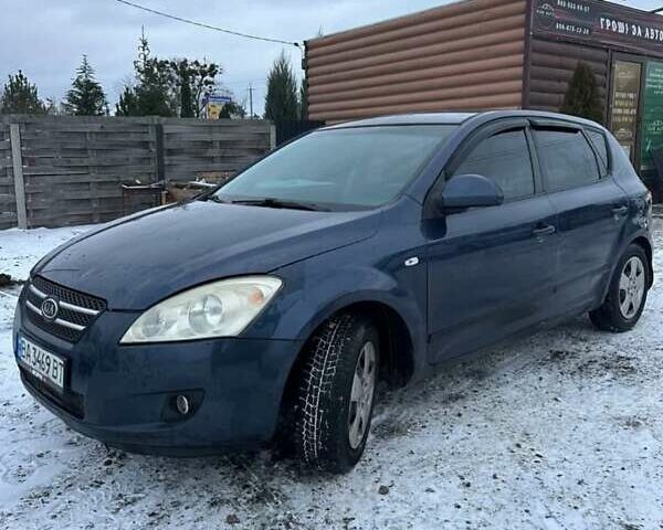 Синій Кіа Сід, об'ємом двигуна 1.59 л та пробігом 387 тис. км за 3900 $, фото 1 на Automoto.ua