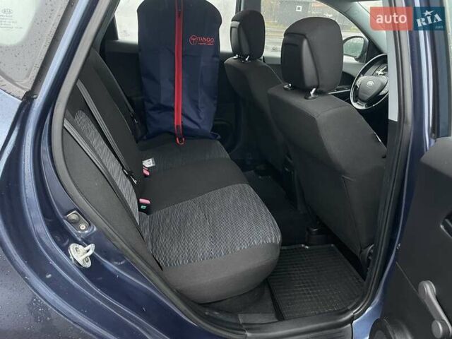 Синій Кіа Сід, об'ємом двигуна 1.6 л та пробігом 225 тис. км за 4999 $, фото 6 на Automoto.ua