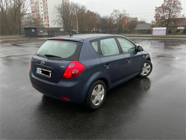 Синій Кіа Сід, об'ємом двигуна 1.6 л та пробігом 225 тис. км за 5000 $, фото 4 на Automoto.ua