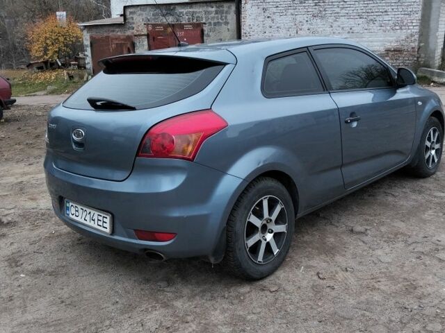 Синий Киа Сид, объемом двигателя 1.4 л и пробегом 200 тыс. км за 2650 $, фото 3 на Automoto.ua