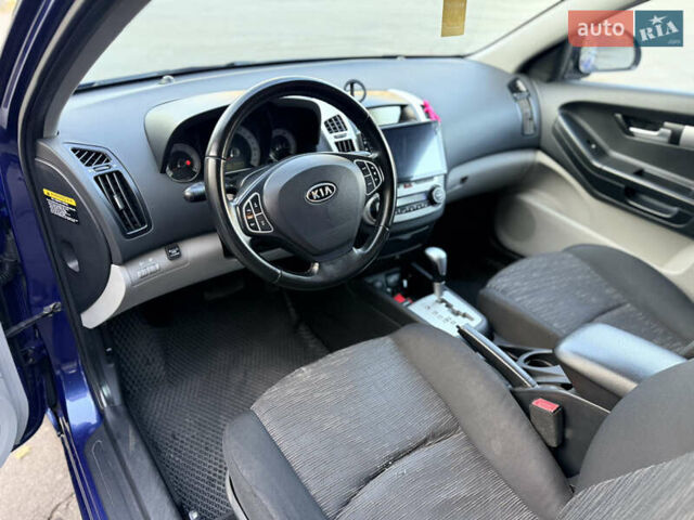 Киа Сид 2008 в Харькове на Automoto.ua Синий Киа Сид, объемом двигателя 1.6 л и пробегом 285 тыс. км за 5200 $, фото 10 на Automoto.ua