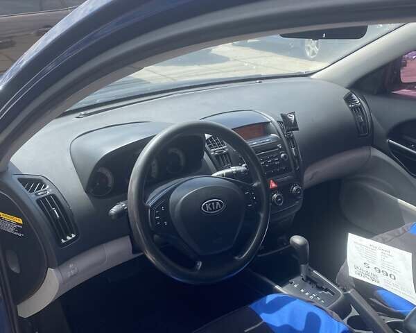 Синій Кіа Сід, об'ємом двигуна 1.59 л та пробігом 250 тис. км за 4500 $, фото 7 на Automoto.ua