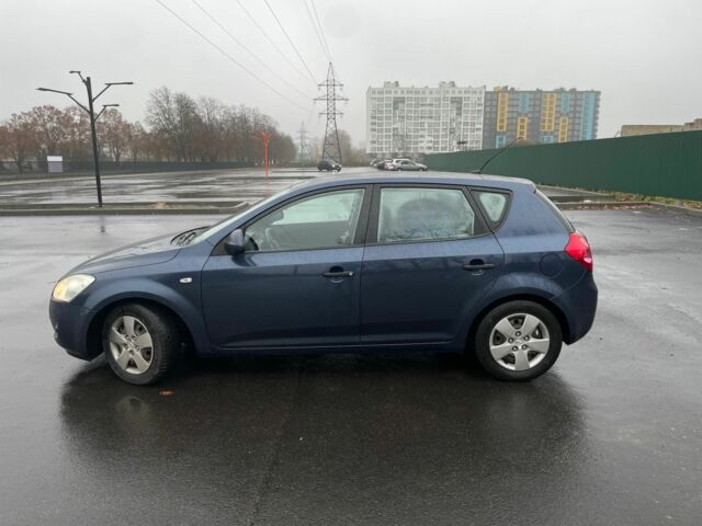Синій Кіа Сід, об'ємом двигуна 1.6 л та пробігом 225 тис. км за 5000 $, фото 6 на Automoto.ua