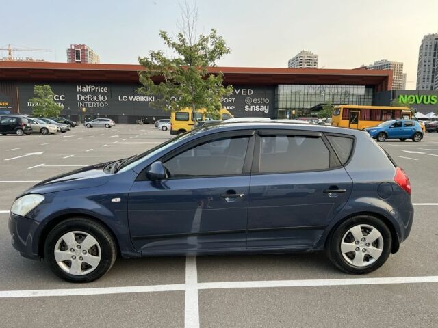 Синий Киа Сид, объемом двигателя 1.6 л и пробегом 370 тыс. км за 4350 $, фото 1 на Automoto.ua