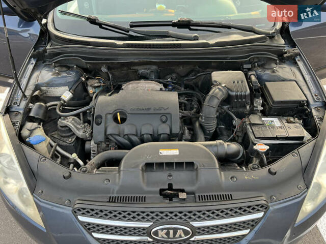 Синий Киа Сид, объемом двигателя 1.6 л и пробегом 380 тыс. км за 5000 $, фото 14 на Automoto.ua