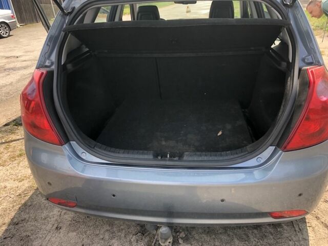 Синий Киа Сид, объемом двигателя 1.6 л и пробегом 227 тыс. км за 6000 $, фото 15 на Automoto.ua