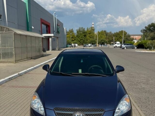 Синий Киа Сид, объемом двигателя 1.4 л и пробегом 220 тыс. км за 4500 $, фото 5 на Automoto.ua