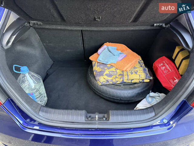 Киа Сид 2008 в Харькове на Automoto.ua Синий Киа Сид, объемом двигателя 1.6 л и пробегом 285 тыс. км за 5200 $, фото 19 на Automoto.ua