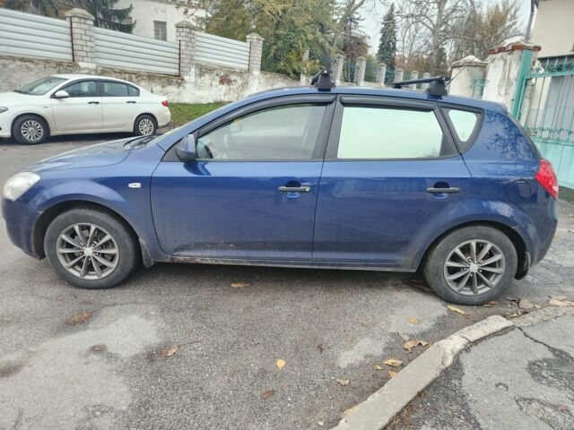Кіа Сід 2008 у Полтаві на Automoto.ua Синій Кіа Сід, об'ємом двигуна 1.4 л та пробігом 191 тис. км за 4800 $, фото 3 на Automoto.ua
