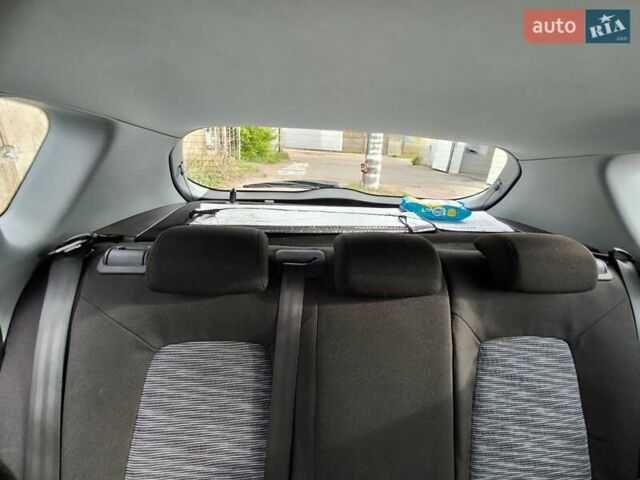 Кіа Сід 2008 у Чернігові на Automoto.ua Синій Кіа Сід, об'ємом двигуна 1.58 л та пробігом 300 тис. км за 4700 $, фото 3 на Automoto.ua