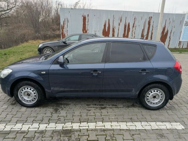 Синий Киа Сид, объемом двигателя 1.6 л и пробегом 145 тыс. км за 5500 $, фото 11 на Automoto.ua