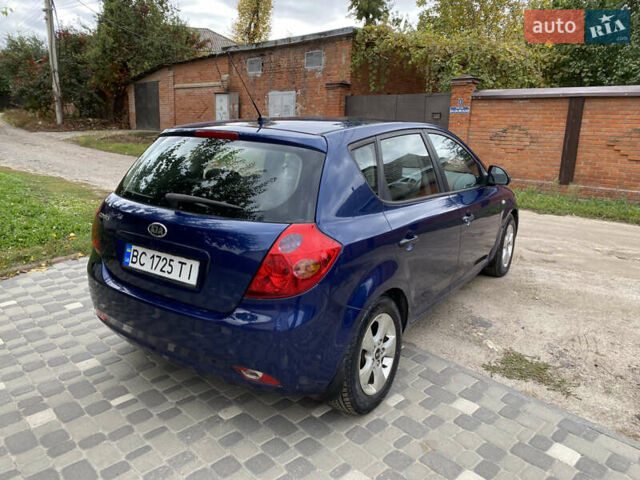 Синий Киа Сид, объемом двигателя 1.59 л и пробегом 174 тыс. км за 4750 $, фото 4 на Automoto.ua