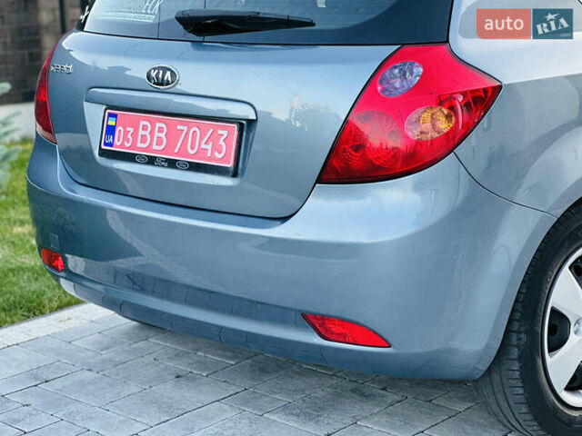 Синій Кіа Сід, об'ємом двигуна 1.4 л та пробігом 194 тис. км за 6450 $, фото 21 на Automoto.ua
