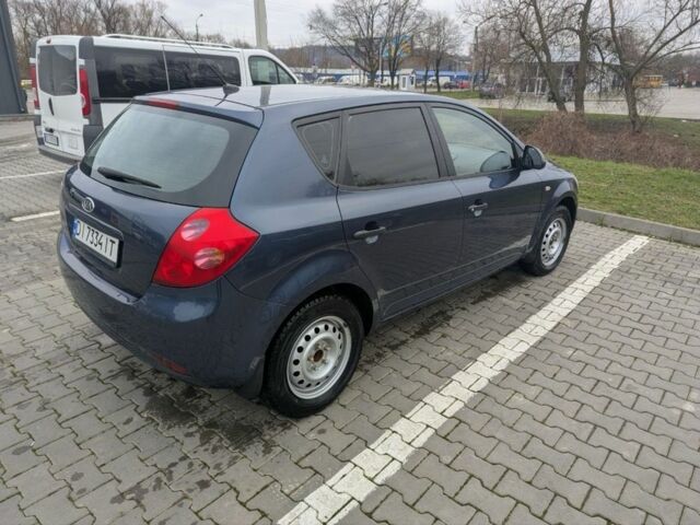 Синий Киа Сид, объемом двигателя 1.6 л и пробегом 145 тыс. км за 5500 $, фото 15 на Automoto.ua