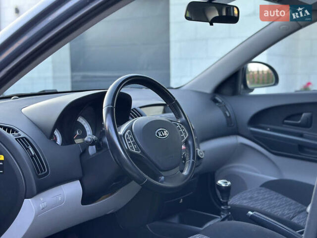 Синій Кіа Сід, об'ємом двигуна 1.4 л та пробігом 194 тис. км за 6450 $, фото 24 на Automoto.ua