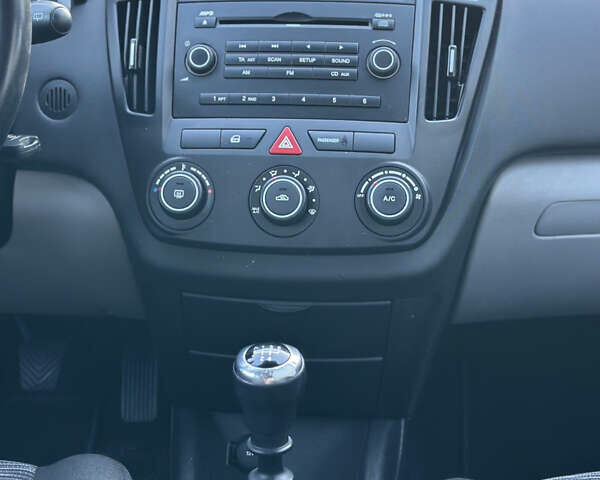 Синій Кіа Сід, об'ємом двигуна 1.4 л та пробігом 194 тис. км за 6450 $, фото 36 на Automoto.ua