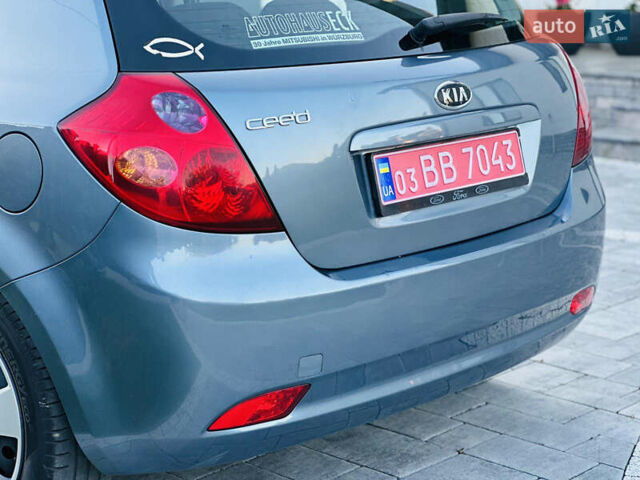Синій Кіа Сід, об'ємом двигуна 1.4 л та пробігом 194 тис. км за 6450 $, фото 20 на Automoto.ua