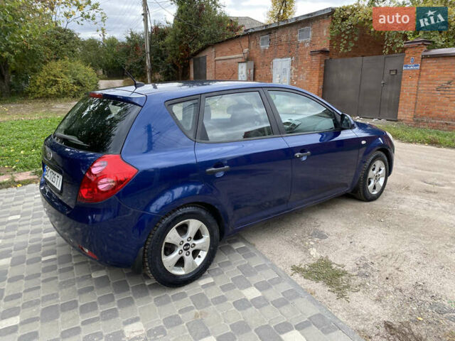 Синий Киа Сид, объемом двигателя 1.59 л и пробегом 174 тыс. км за 4750 $, фото 3 на Automoto.ua