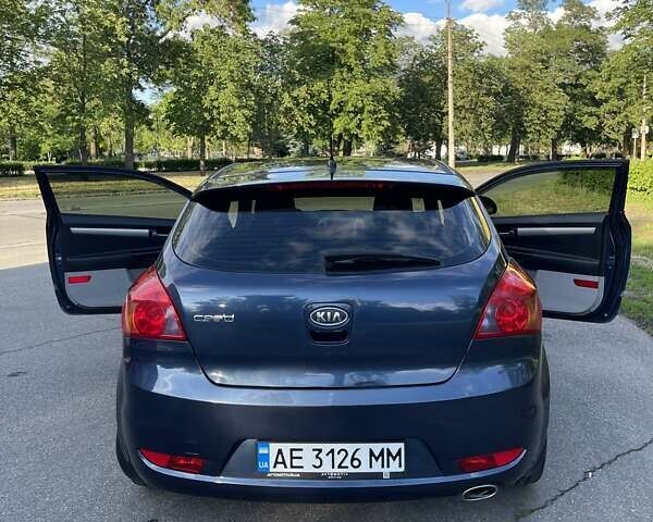 Синий Киа Сид, объемом двигателя 1.4 л и пробегом 336 тыс. км за 5200 $, фото 4 на Automoto.ua