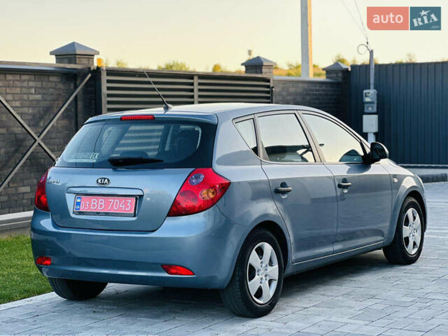 Синій Кіа Сід, об'ємом двигуна 1.4 л та пробігом 194 тис. км за 6450 $, фото 9 на Automoto.ua