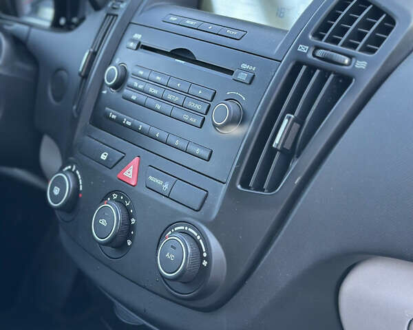 Синій Кіа Сід, об'ємом двигуна 1.4 л та пробігом 194 тис. км за 6450 $, фото 33 на Automoto.ua