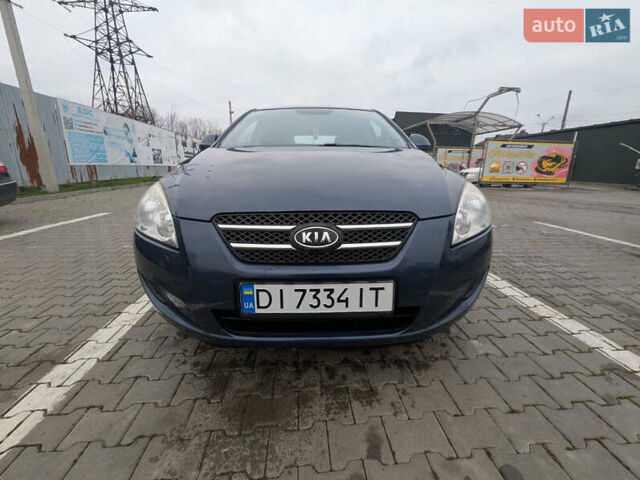 Синий Киа Сид, объемом двигателя 1.59 л и пробегом 145 тыс. км за 5500 $, фото 15 на Automoto.ua