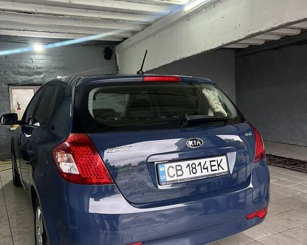 Киа Сид 2010 в Нежине на Automoto.ua Синий Киа Сид, объемом двигателя 1.58 л и пробегом 255 тыс. км за 6700 $, фото 7 на Automoto.ua