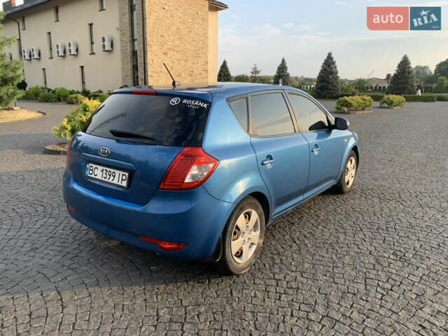 Синій Кіа Сід, об'ємом двигуна 1.4 л та пробігом 249 тис. км за 7200 $, фото 8 на Automoto.ua