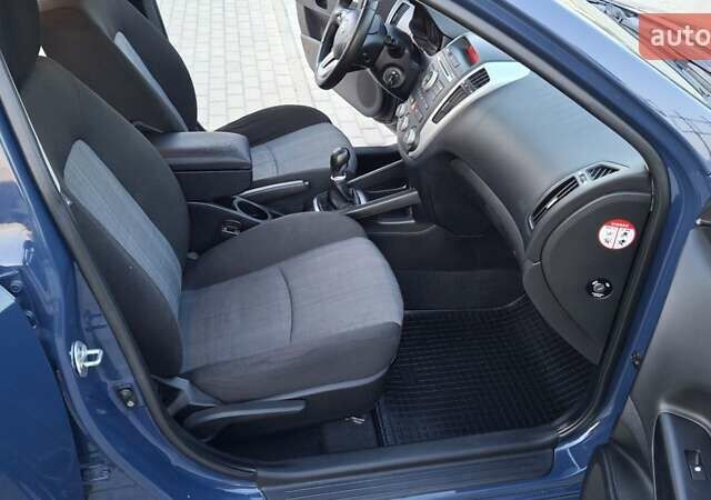 Синий Киа Сид, объемом двигателя 1.4 л и пробегом 147 тыс. км за 5900 $, фото 21 на Automoto.ua