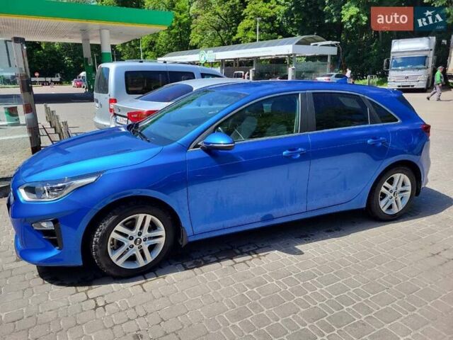 Синій Кіа Сід, об'ємом двигуна 1.59 л та пробігом 44 тис. км за 17300 $, фото 5 на Automoto.ua