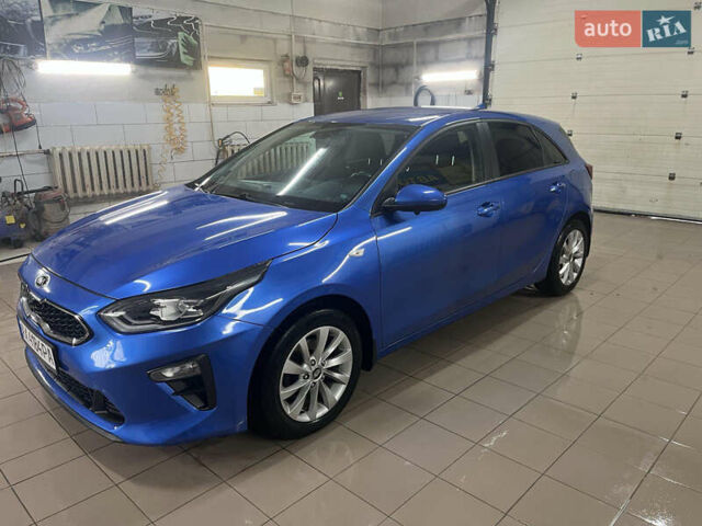 Синий Киа Сид, объемом двигателя 1.59 л и пробегом 77 тыс. км за 15200 $, фото 1 на Automoto.ua