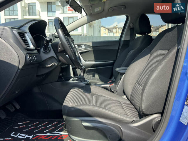 Синий Киа Сид, объемом двигателя 1.4 л и пробегом 171 тыс. км за 13300 $, фото 21 на Automoto.ua