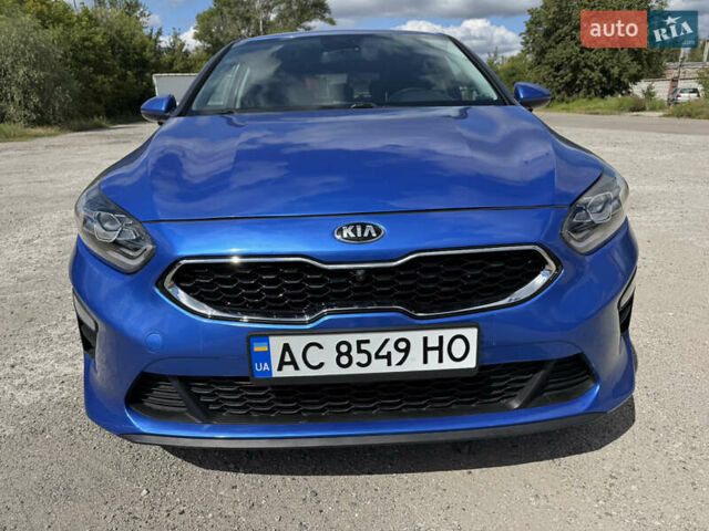 Синий Киа Сид, объемом двигателя 1.59 л и пробегом 77 тыс. км за 16000 $, фото 3 на Automoto.ua
