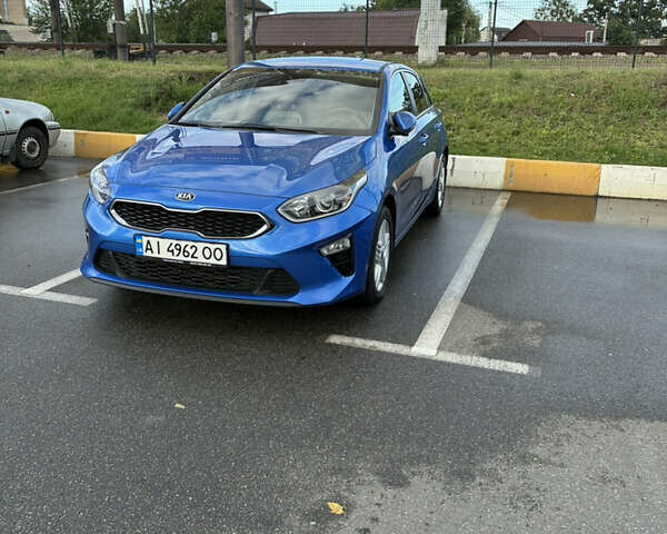 Киа Сид 2019 в Киеве на Automoto.ua Синий Киа Сид, объемом двигателя 1.59 л и пробегом 129 тыс. км за 15200 $, фото 2 на Automoto.ua