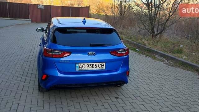 Синий Киа Сид, объемом двигателя 1.37 л и пробегом 161 тыс. км за 13800 $, фото 3 на Automoto.ua
