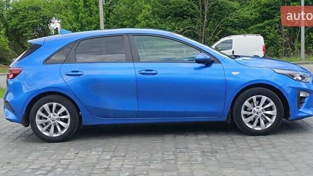 Синій Кіа Сід, об'ємом двигуна 1.59 л та пробігом 75 тис. км за 14500 $, фото 4 на Automoto.ua