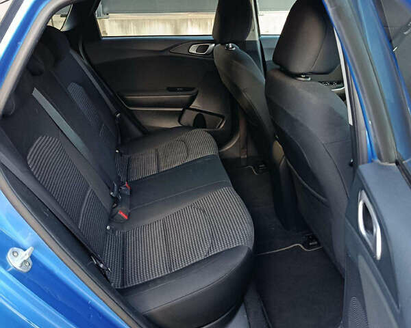 Синий Киа Сид, объемом двигателя 1.4 л и пробегом 140 тыс. км за 14400 $, фото 12 на Automoto.ua