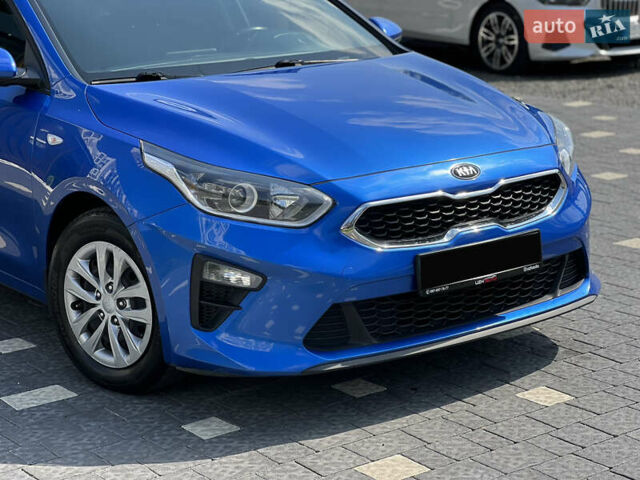 Синий Киа Сид, объемом двигателя 1.4 л и пробегом 171 тыс. км за 13800 $, фото 11 на Automoto.ua