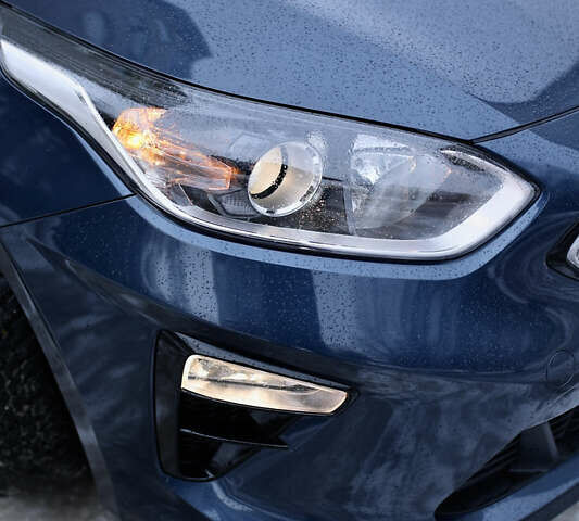 Синий Киа Сид, объемом двигателя 1.59 л и пробегом 34 тыс. км за 19000 $, фото 14 на Automoto.ua