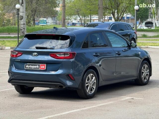 Синий Киа Сид, объемом двигателя 1.6 л и пробегом 35 тыс. км за 13790 $, фото 3 на Automoto.ua