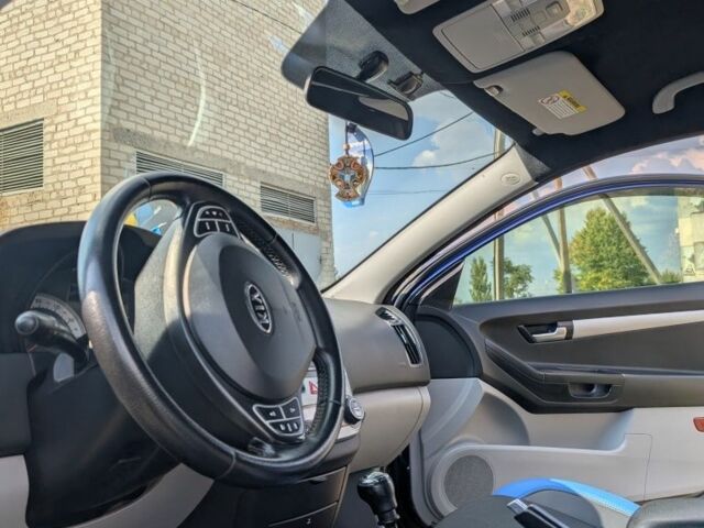 Синий Киа Сид, объемом двигателя 1.6 л и пробегом 215 тыс. км за 5800 $, фото 11 на Automoto.ua