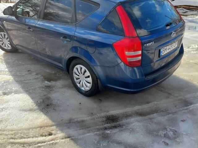 Синий Киа Сид, объемом двигателя 1.6 л и пробегом 260 тыс. км за 5000 $, фото 1 на Automoto.ua