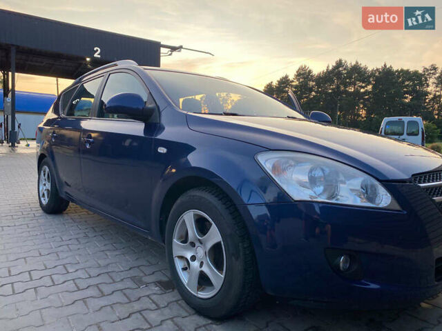 Синій Кіа Сід, об'ємом двигуна 1.4 л та пробігом 285 тис. км за 4100 $, фото 1 на Automoto.ua