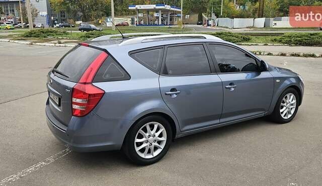 Киа Сид 2007 в Харькове на Automoto.ua Синий Киа Сид, объемом двигателя 1.58 л и пробегом 248 тыс. км за 4900 $, фото 5 на Automoto.ua
