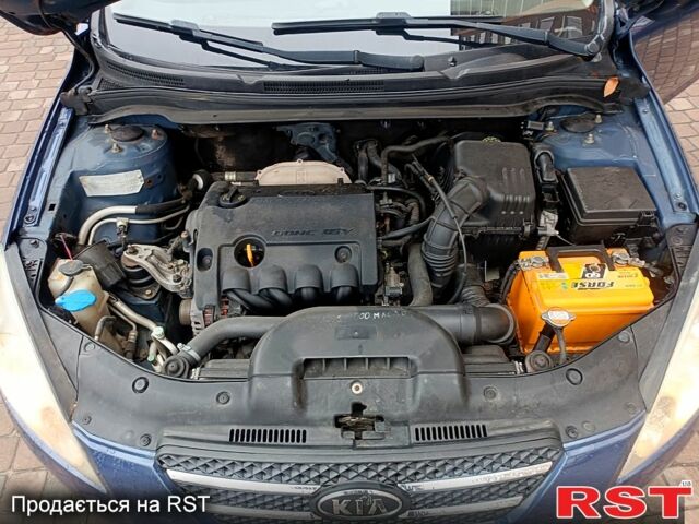 Синій Кіа Сід, об'ємом двигуна 1.6 л та пробігом 250 тис. км за 4000 $, фото 8 на Automoto.ua
