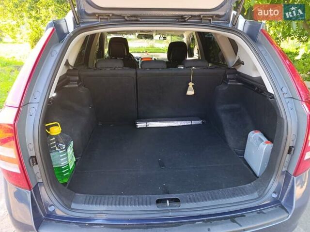 Синий Киа Сид, объемом двигателя 1.59 л и пробегом 208 тыс. км за 5700 $, фото 12 на Automoto.ua