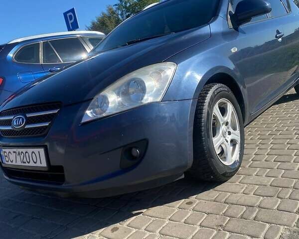 Синій Кіа Сід, об'ємом двигуна 1.58 л та пробігом 270 тис. км за 5000 $, фото 1 на Automoto.ua