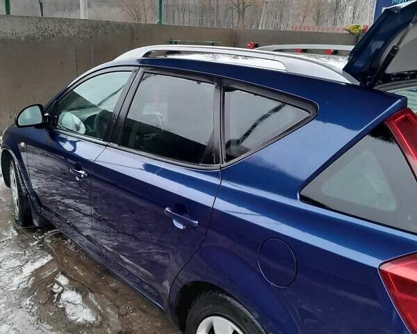 Синий Киа Сид, объемом двигателя 1.59 л и пробегом 215 тыс. км за 5300 $, фото 7 на Automoto.ua