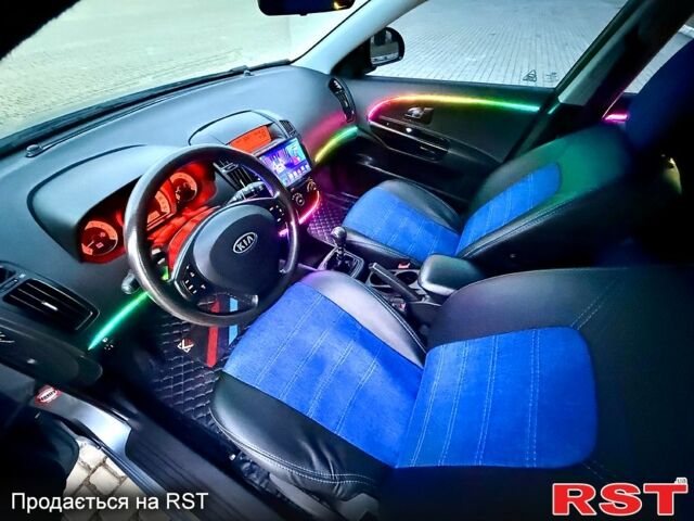 Синій Кіа Сід, об'ємом двигуна 1.6 л та пробігом 245 тис. км за 6650 $, фото 12 на Automoto.ua