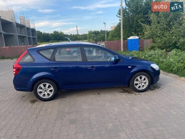 Синій Кіа Сід, об'ємом двигуна 1.6 л та пробігом 237 тис. км за 5500 $, фото 2 на Automoto.ua